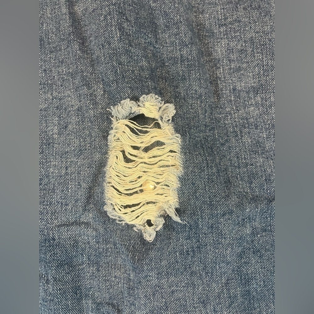 woman’s distressed Jean jacket Sz XL - Picture 5 of 7